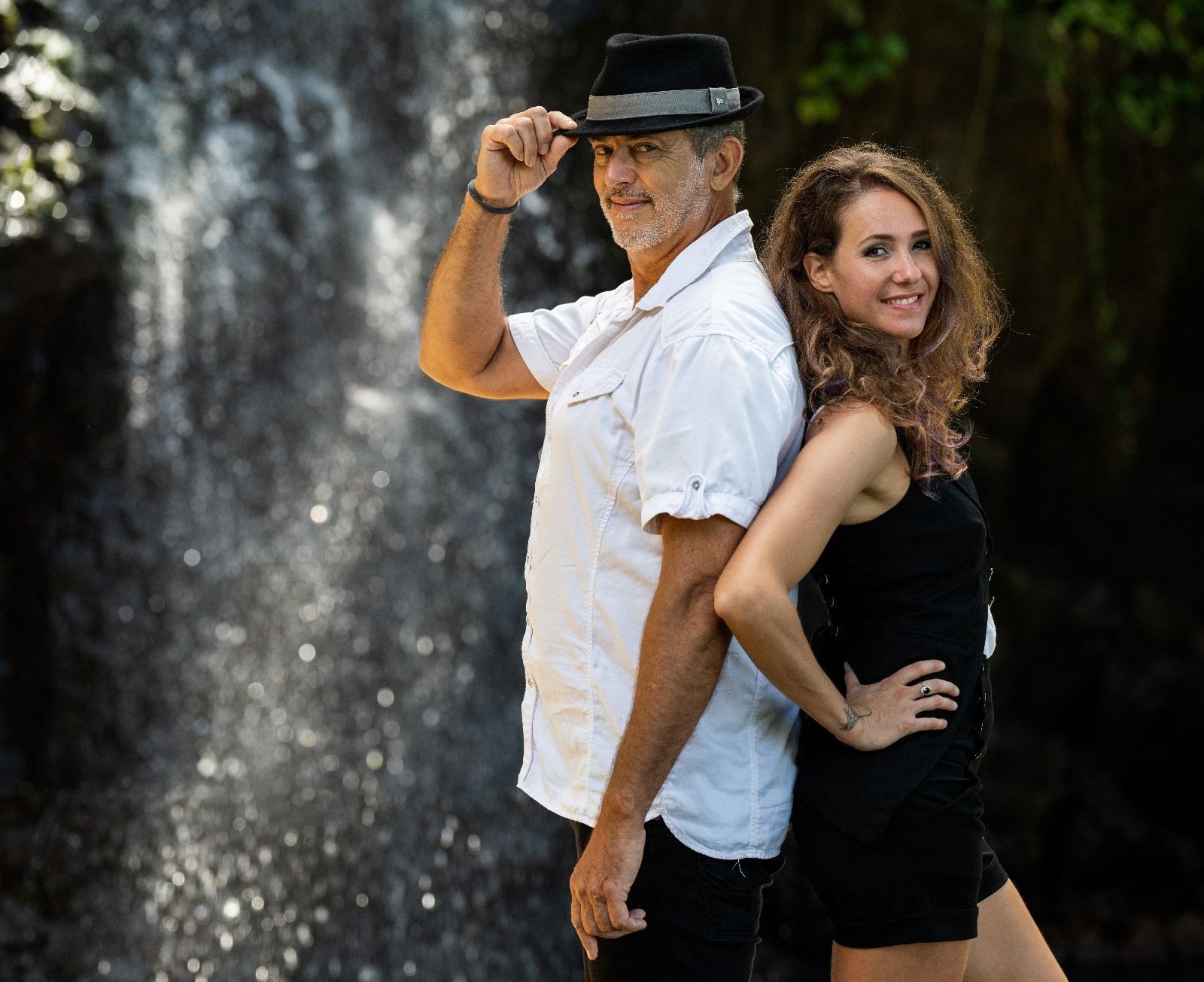 Delphine and Bruno host you at Tahitian Open WCS Delphine and Bruno host you at Tahitian Open WCS